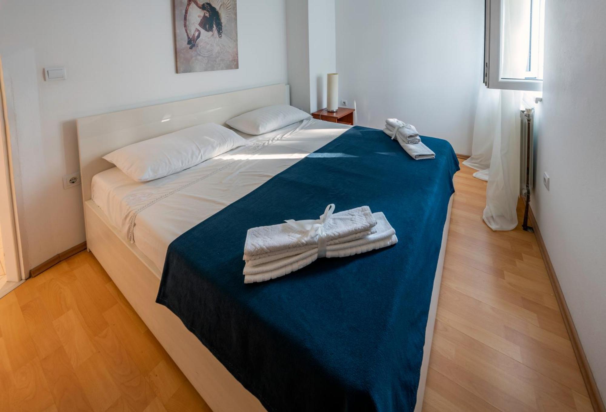 Apartment Anamaria With Seaview เพทรอซาเน ภายนอก รูปภาพ