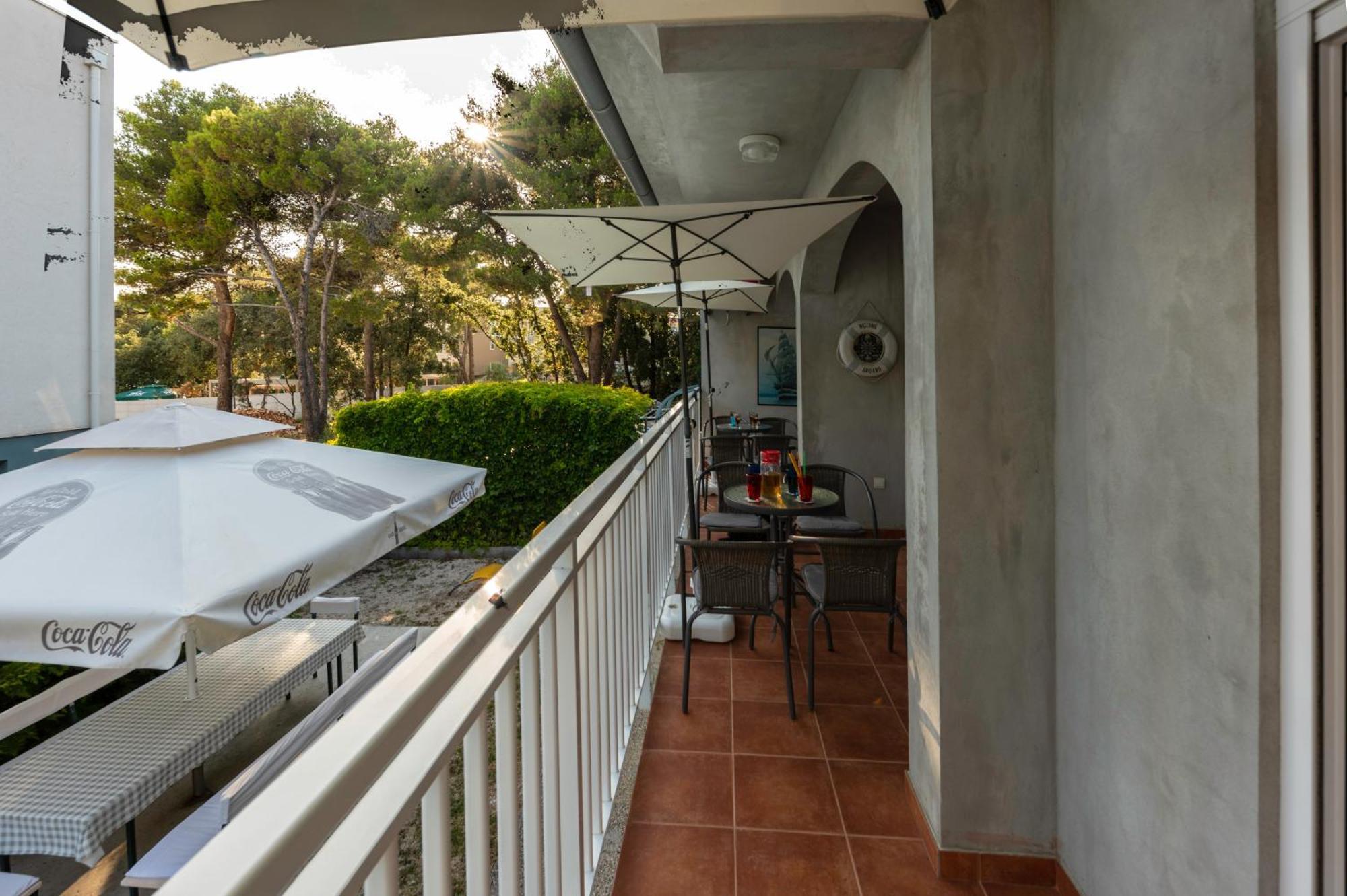 Apartment Anamaria With Seaview เพทรอซาเน ภายนอก รูปภาพ